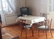 Satılır 4 otaqlı 100 m2 köhnə tikili 8 mkr