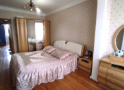 Satılır 4 otaqlı 90 m2 köhnə tikili Y.Günəşli