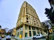 Satılır 3 otaqlı 100 m2 yeni tikili Nəriman Nərimanov m.