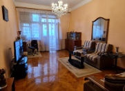 Satılır 2 otaqlı 54 m2 köhnə tikili Sahil m.