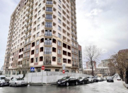 Satılır 1 otaqlı 58 m2 yeni tikili 28 May m.