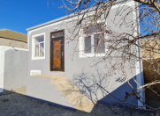 Satılır 3 otaqlı 70 m2 həyət evi Binə