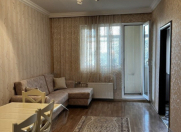 İcarəyə verilir 2 otaqlı 45 m2 köhnə tikili Memar Əcəmi m.