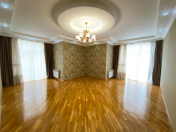 Satılır 4 otaqlı 145 m2 yeni tikili 20 yanvar m.
