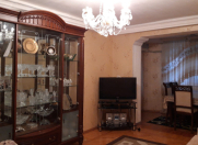 İcarəyə verilir 3 otaqlı 85 m2 köhnə tikili Elmlər Akademiyası m.