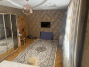 Satılır 3 otaqlı 135 m2 yeni tikili Xırdalan