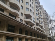 Satılır 3 otaqlı 130 m2 yeni tikili Sahil m.