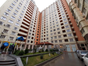Satılır 4 otaqlı 208 m2 yeni tikili Elmlər Akademiyası m.