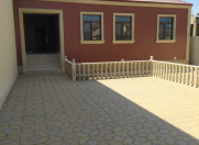 Satılır 3 otaqlı 110 m2 həyət evi Digah