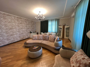 Satılır 4 otaqlı 141 m2 yeni tikili İnşaatçılar m.