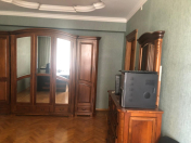 Satılır 3 otaqlı 160 m2 yeni tikili 7 mkr