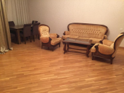 Satılır 2 otaqlı 105 m2 yeni tikili İnşaatçılar m.