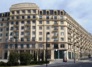 Satılır 3 otaqlı 143 m2 yeni tikili Ağ şəhər