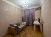 Satılır 2 otaqlı 36 m2 köhnə tikili Nizami m.