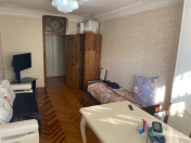 Satılır 3 otaqlı 80 m2 köhnə tikili 4 mkr