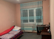 İcarəyə verilir 2 otaqlı 55 m2 köhnə tikili Elmlər Akademiyası m.