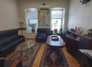 İcarəyə verilir 4 otaqlı 100 m2 ofis İçəri Şəhər m.