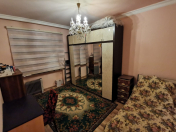 Satılır 3 otaqlı 61 m2 köhnə tikili 28 may