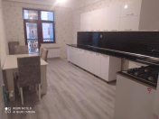 Satılır 1 otaqlı 77 m2 yeni tikili Yeni Yasamal