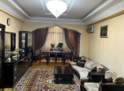 Satılır 3 otaqlı 137 m2 yeni tikili İnşaatçılar m.