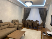 Satılır 4 otaqlı 145 m2 yeni tikili Qara Qarayev m.