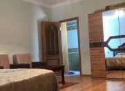 Satılır 5 otaqlı 200 m2 həyət evi Qəbələ
