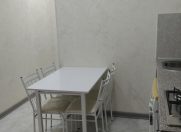 İcarəyə verilir 1 otaqlı 45 m2 köhnə tikili 8 km