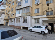 Satılır 2 otaqlı 50 m2 köhnə tikili Badamdar