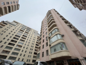 İcarəyə verilir 4 otaqlı 160 m2 ofis 28 May m.