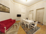 Satılır 3 otaqlı 98 m2 köhnə tikili Sahil m.