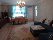 Satılır 3 otaqlı 140 m2 yeni tikili Əhmədli m.