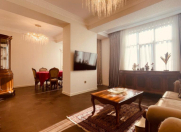 Satılır 5 otaqlı 210 m2 yeni tikili Xətai r.