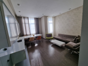 İcarəyə verilir 3 otaqlı 100 m2 yeni tikili Nizami m.