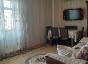 Satılır 4 otaqlı 90 m2 köhnə tikili Bakıxanov