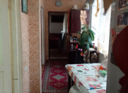 Satılır 3 otaqlı 80 m2 köhnə tikili İnşaatçılar m.