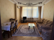 İcarəyə verilir 3 otaqlı 124 m2 yeni tikili 28 May m.