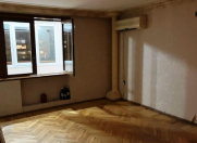 Satılır 3 otaqlı 53 m2 köhnə tikili 5 mkr