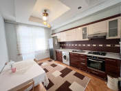 Satılır 2 otaqlı 85 m2 yeni tikili İnşaatçılar m.