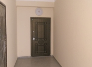 Satılır 2 otaqlı 100 m2 yeni tikili 20 yanvar m.