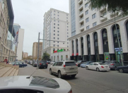 İcarəyə verilir 3 otaqlı 130 m2 yeni tikili Dənizkənarı Milli park