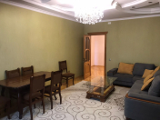 İcarəyə verilir 2 otaqlı 100 m2 yeni tikili 28 May m.