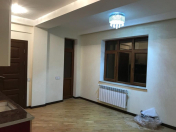 İcarəyə verilir 3 otaqlı 130 m2 yeni tikili Badamdar