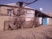 Satılır 7 otaqlı 700 m2 həyət evi Göygöl