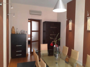 İcarəyə verilir 3 otaqlı 80 m2 köhnə tikili Nizami m.