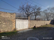 Satılır 4 otaqlı 800 m2 köhnə tikili Şəki