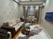 İcarəyə verilir 2 otaqlı 80 m2 yeni tikili Əhmədli