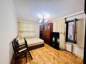 Satılır 2 otaqlı 41 m2 köhnə tikili Baku Mall