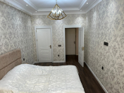 Satılır 3 otaqlı 91 m2 yeni tikili Saray