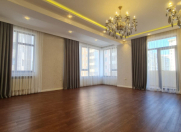 Satılır 4 otaqlı 176 m2 yeni tikili Tibb Universiteti