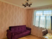 Satılır 2 otaqlı 50 m2 köhnə tikili Əhmədli m.